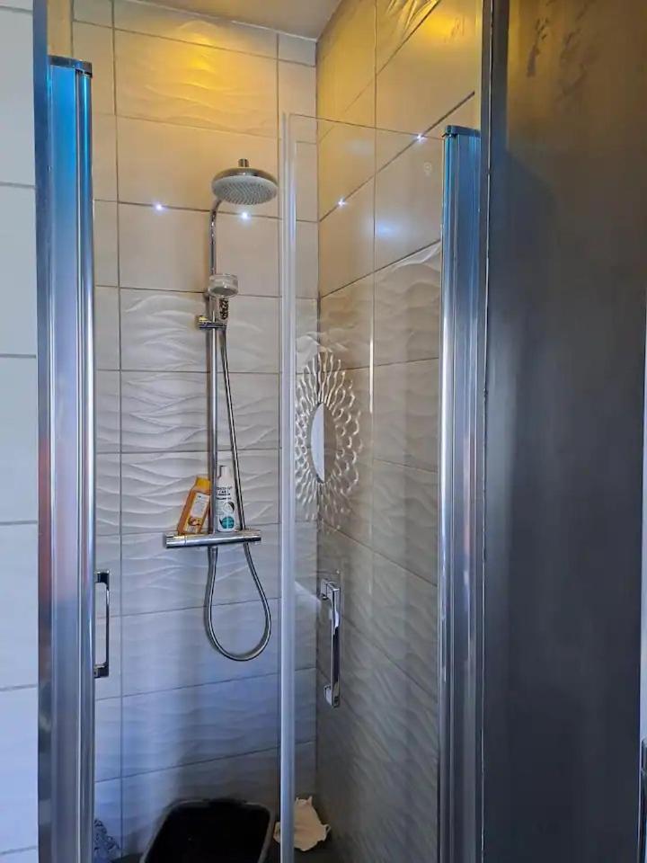 Chambre Bleue Avec Acces Plage Бурж Екстериор снимка